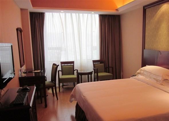 Vienna Hotel In Pinghu Square شينزين الغرفة الصورة